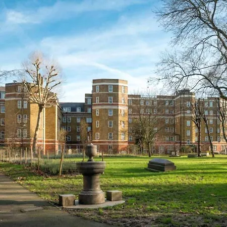Langton Close House, London Exterior photo